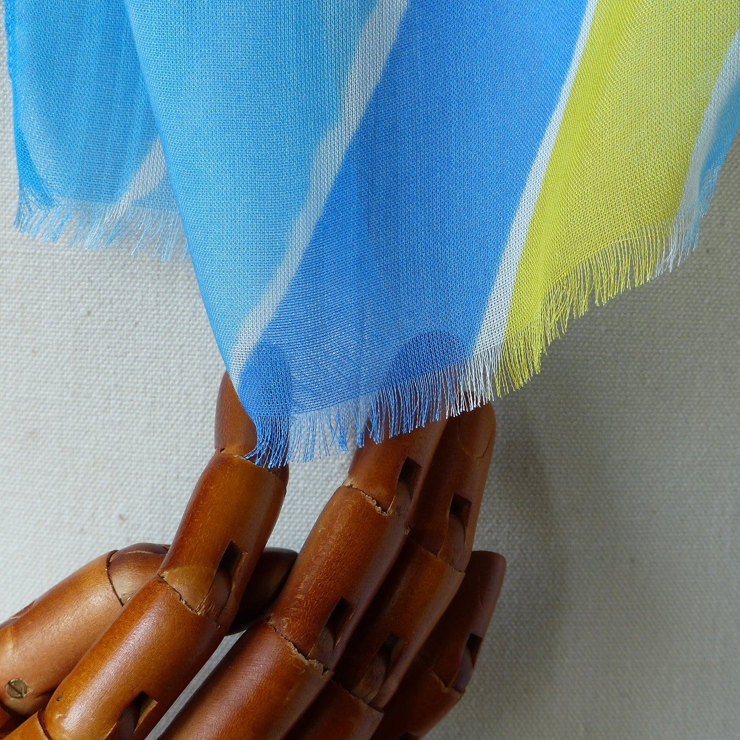 Schal mit Plan von Kölner Tramlinien