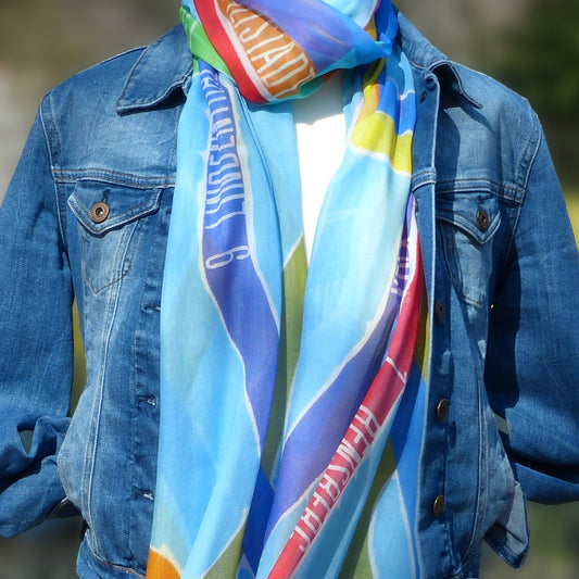 Schal mit Plan von Kölner Tramlinien